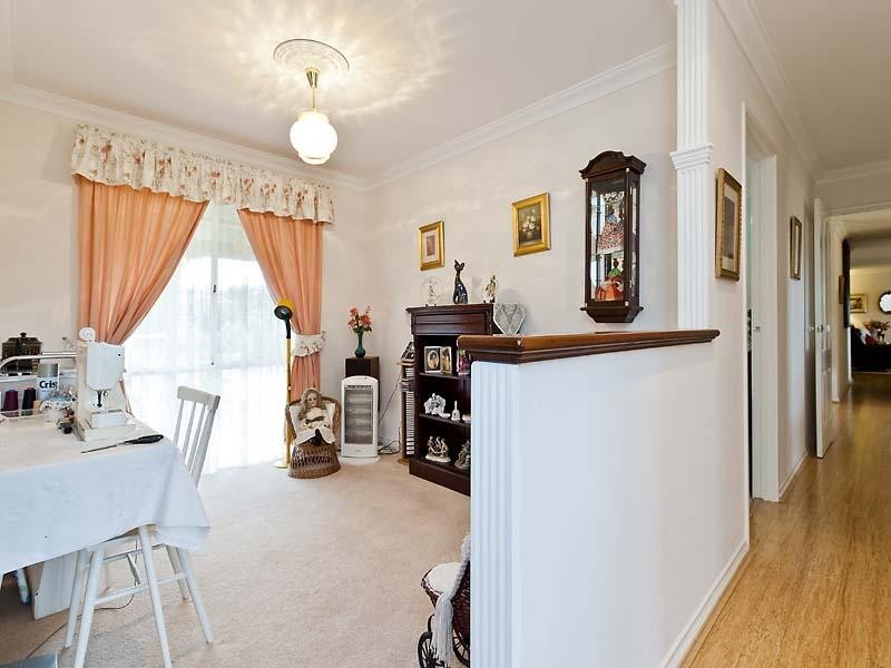 135 Clarkson Road, Bullsbrook WA 6084