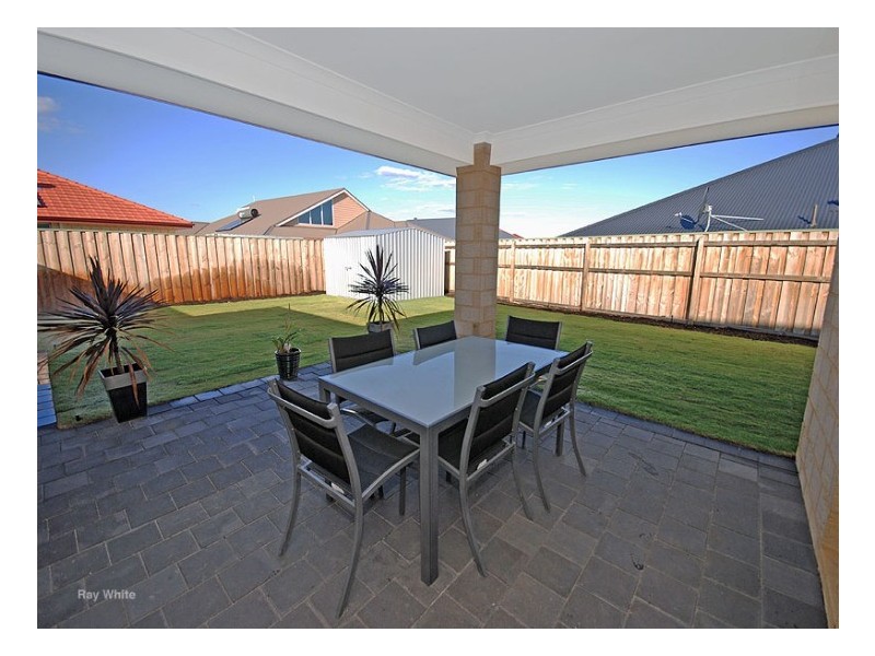 62 Birkett Circle, Ellenbrook WA 6069