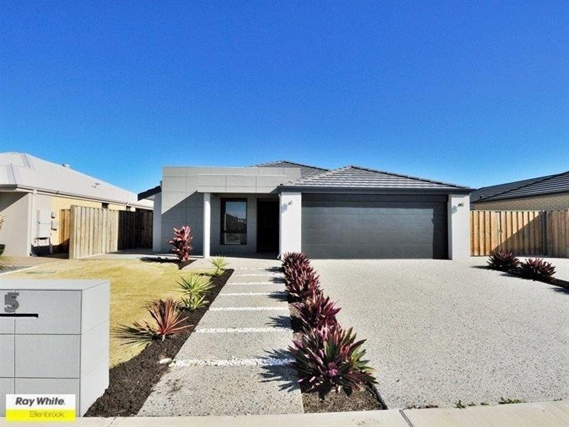 5 Tregaron Link, Ellenbrook WA 6069