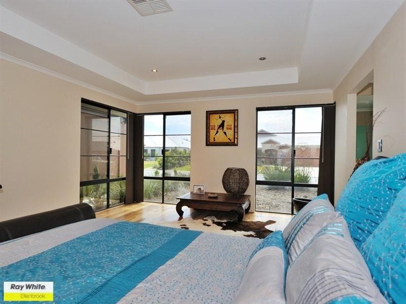 5 Banchory Way, The Vines WA 6069