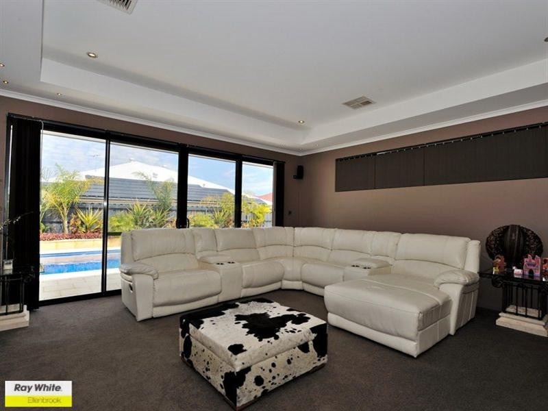 5 Banchory Way, The Vines WA 6069