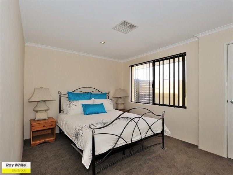 5 Banchory Way, The Vines WA 6069