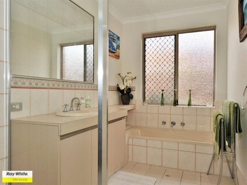 7 Wattlebird Crescent, Ellenbrook WA 6069