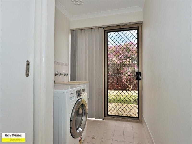 7 Wattlebird Crescent, Ellenbrook WA 6069