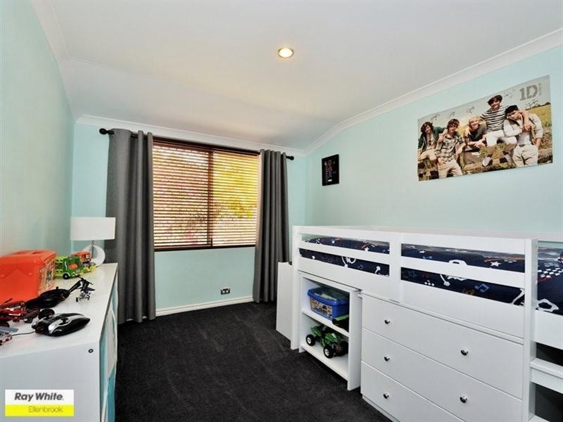 7 Wattlebird Crescent, Ellenbrook WA 6069