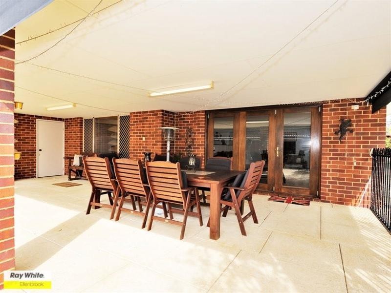 7 Wattlebird Crescent, Ellenbrook WA 6069