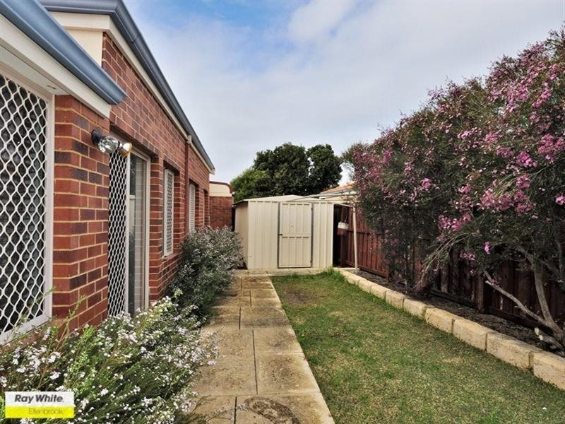 7 Wattlebird Crescent, Ellenbrook WA 6069