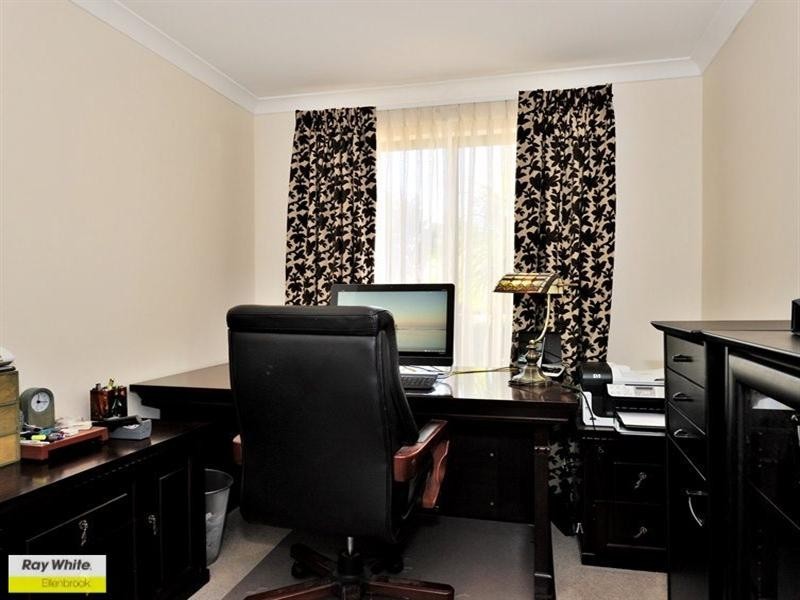 74 Taittinger Grove, The Vines WA 6069