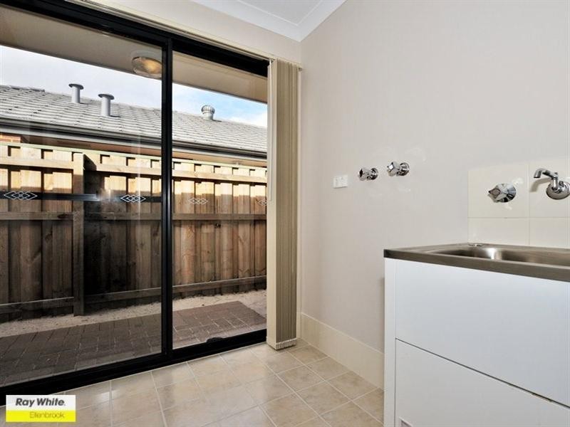 25 Windjana Pass, Ellenbrook WA 6069