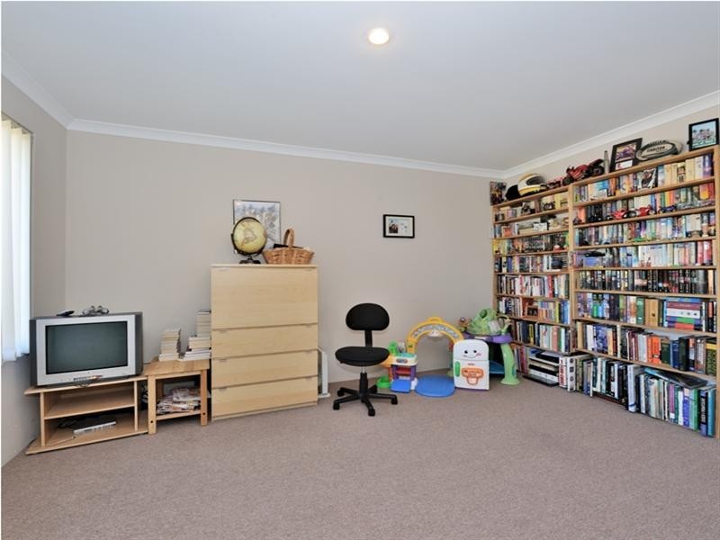 82 Westgrove Drive, Ellenbrook WA 6069