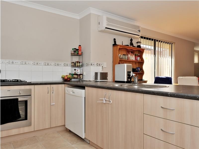 82 Westgrove Drive, Ellenbrook WA 6069