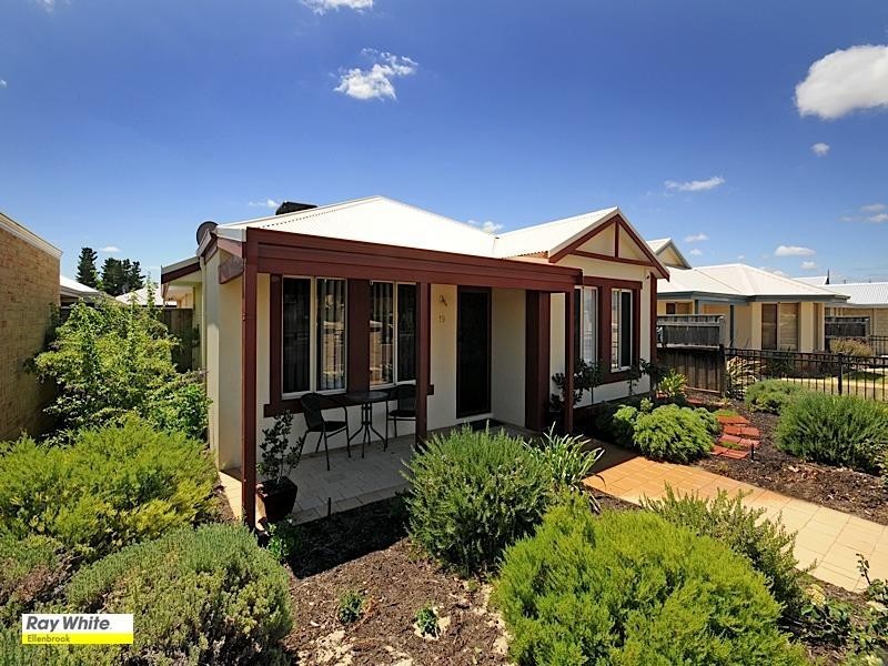 19 Elmina Avenue, Ellenbrook WA 6069