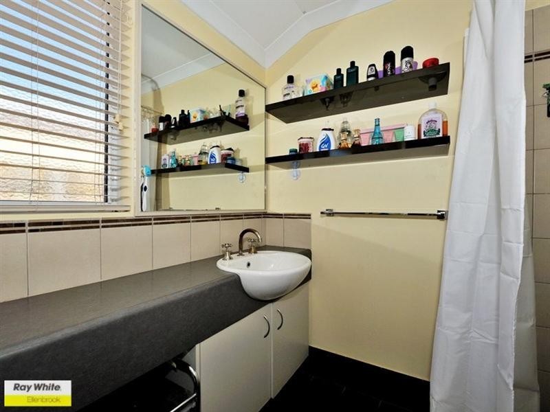 6 Ardmore Parade, Ellenbrook WA 6069