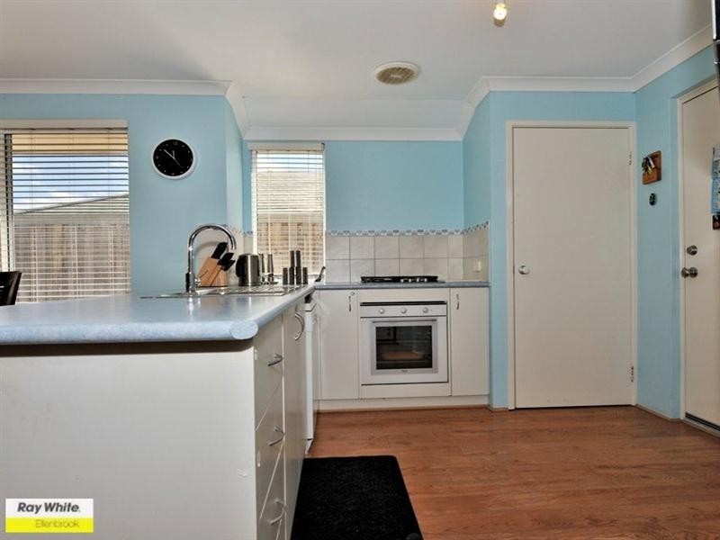 6 Ardmore Parade, Ellenbrook WA 6069