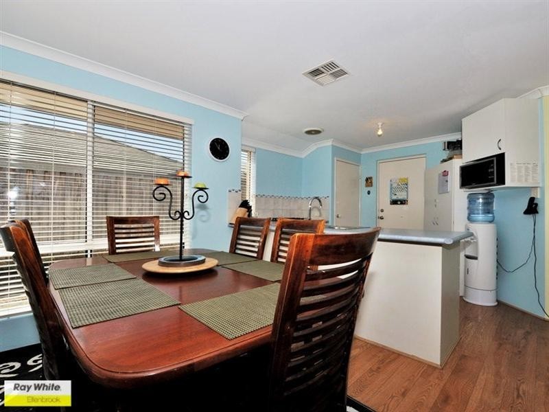 6 Ardmore Parade, Ellenbrook WA 6069