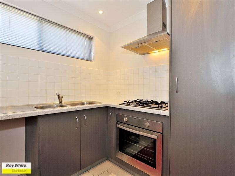 6 Oban Way, Ellenbrook WA 6069