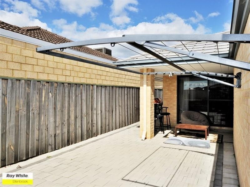 6 Oban Way, Ellenbrook WA 6069
