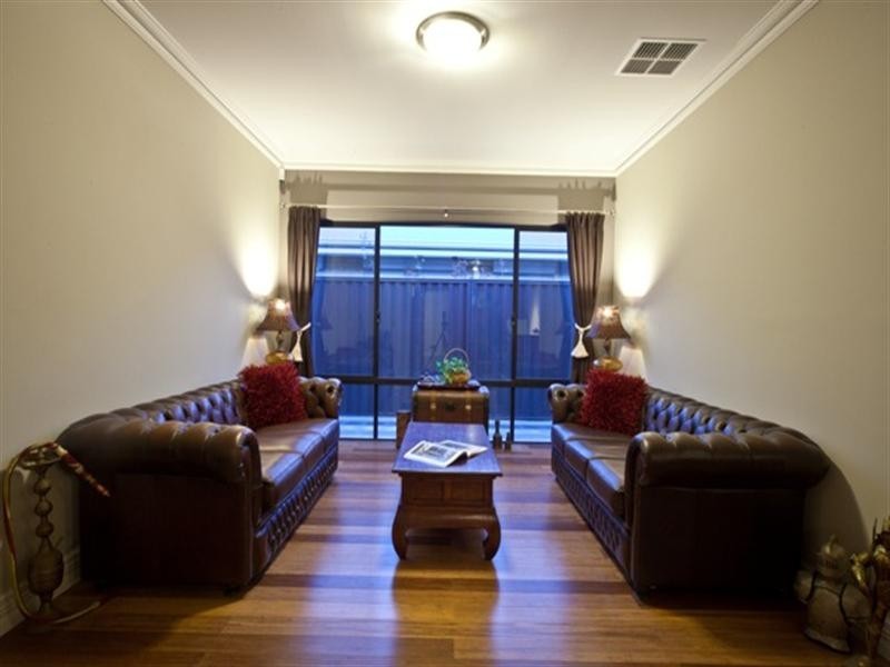 19 Satine Turn, Ellenbrook WA 6069