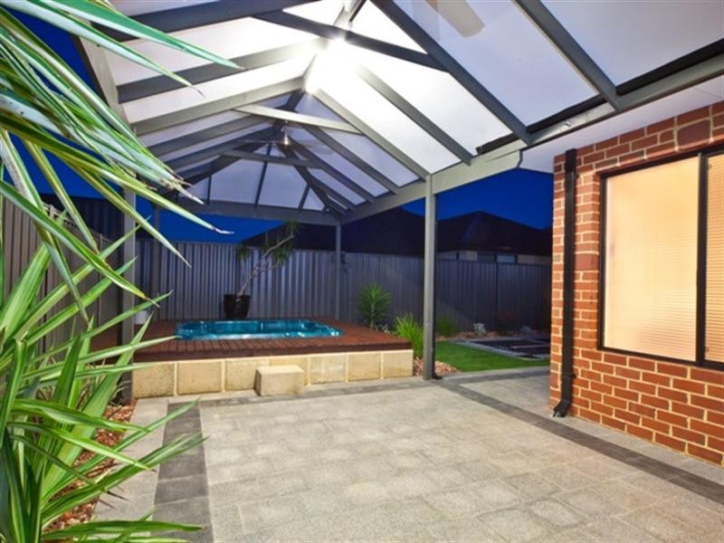 19 Satine Turn, Ellenbrook WA 6069