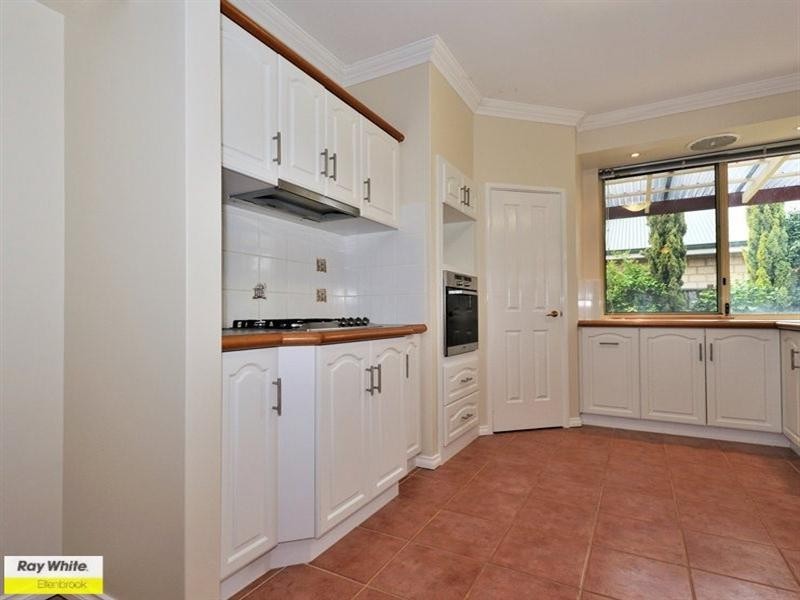 7 Ailsa Way, The Vines WA 6069