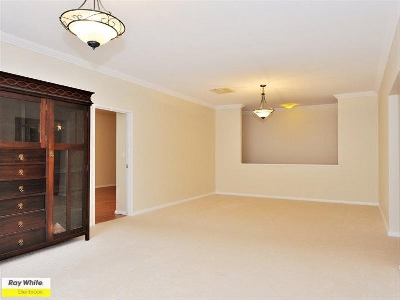 7 Ailsa Way, The Vines WA 6069