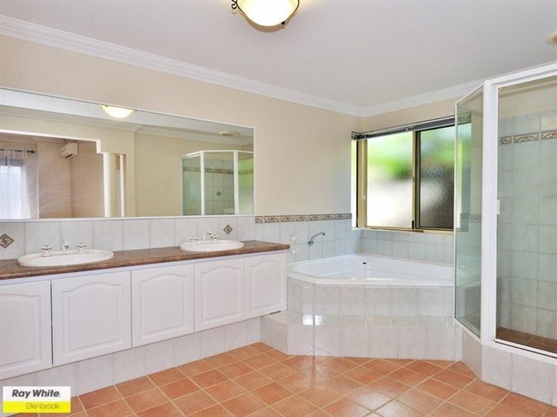 7 Ailsa Way, The Vines WA 6069