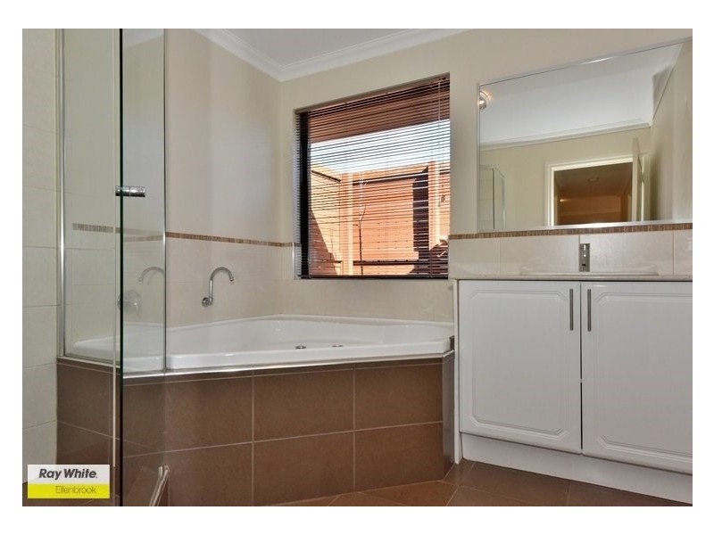 23 Balsam Mews, Aveley WA 6069