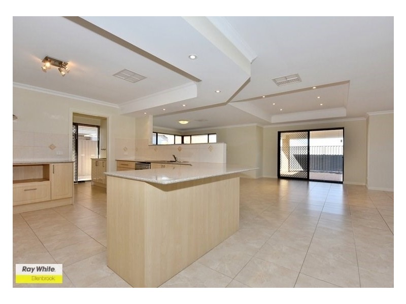 23 Balsam Mews, Aveley WA 6069