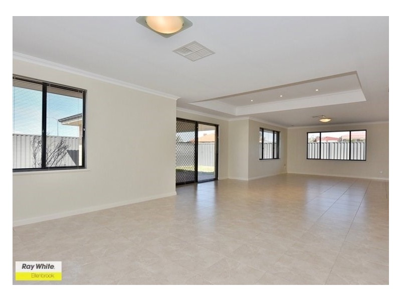 23 Balsam Mews, Aveley WA 6069