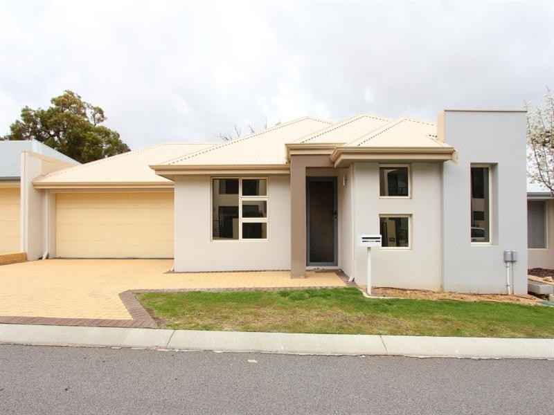 6 Redfern Bend, Clarkson WA 6030