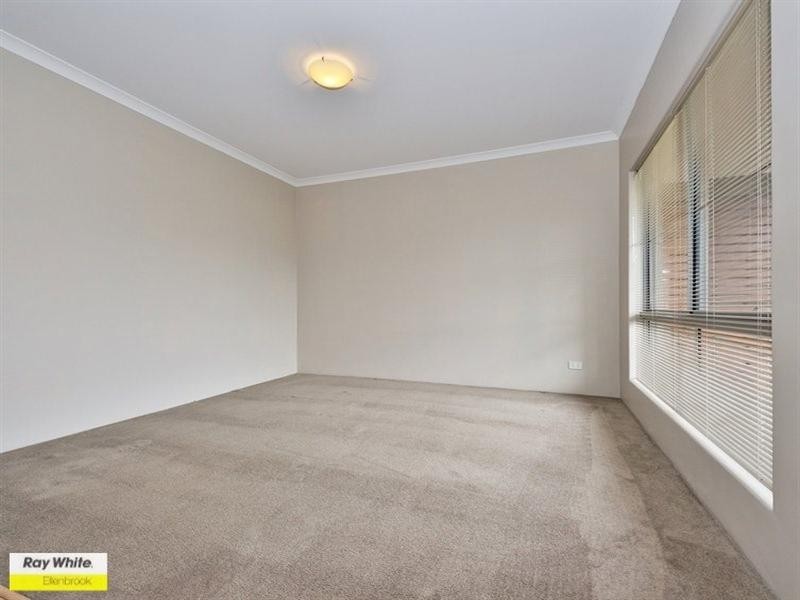 7 Soho Brace, Ellenbrook WA 6069