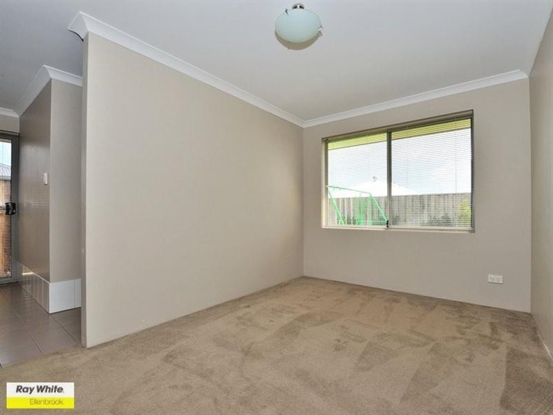 7 Soho Brace, Ellenbrook WA 6069