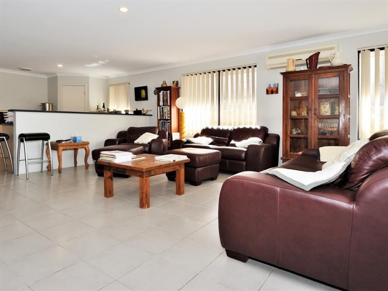 5A Milson Terrace, Ellenbrook WA 6069