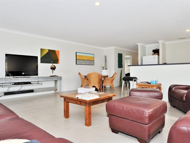 5A Milson Terrace, Ellenbrook WA 6069