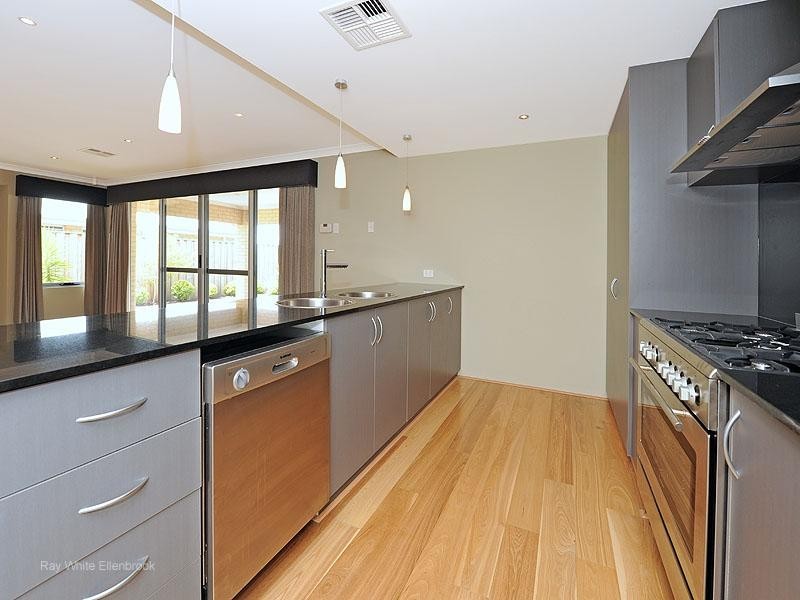 117 Brookmount Drive, Ellenbrook WA 6069