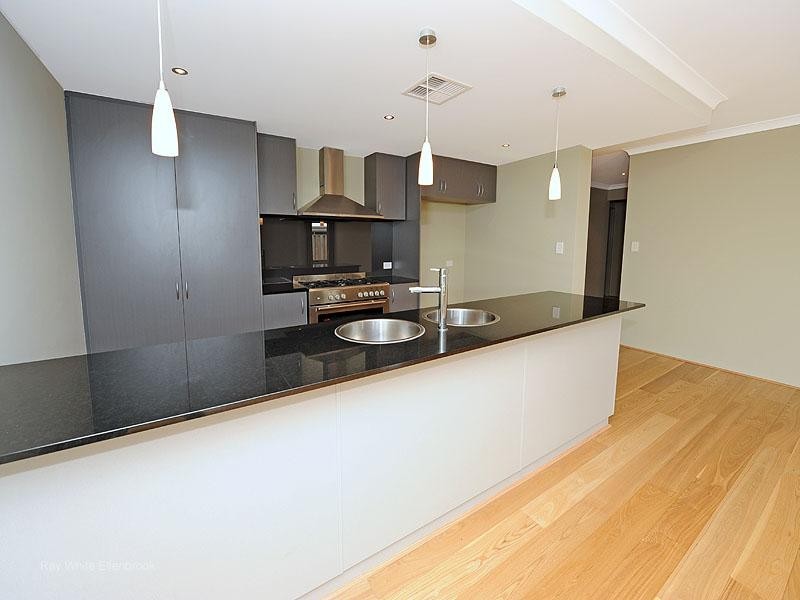 117 Brookmount Drive, Ellenbrook WA 6069
