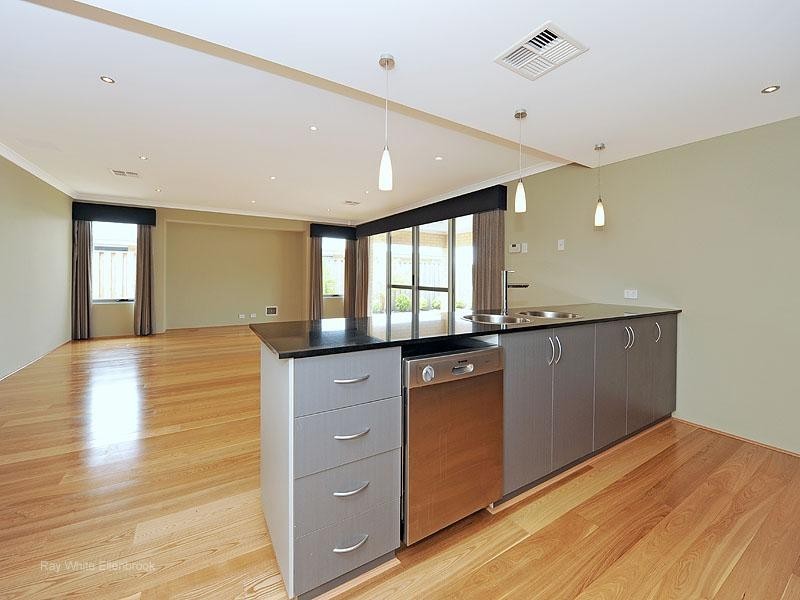 117 Brookmount Drive, Ellenbrook WA 6069