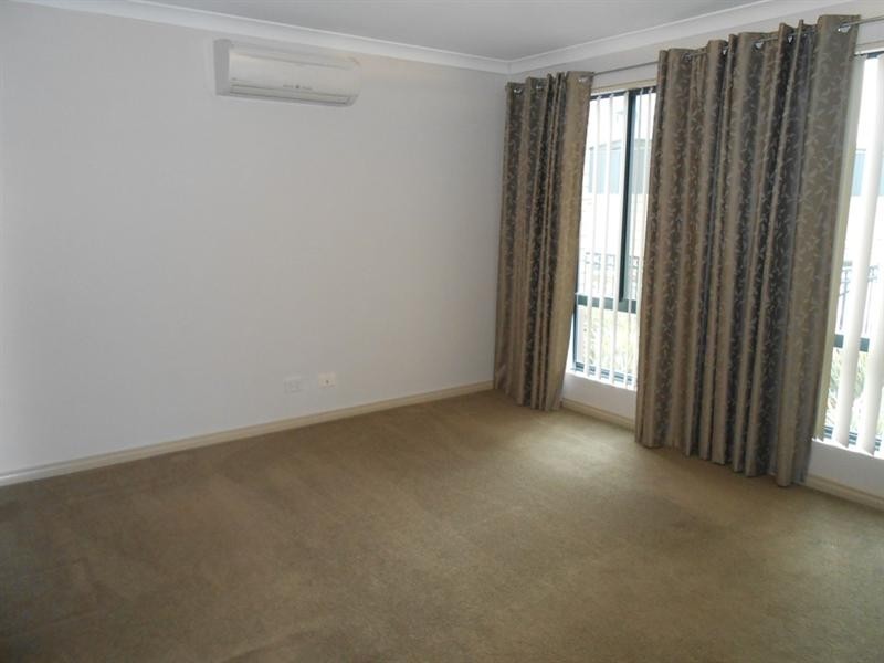 69 Marden Grange, Aveley WA 6069