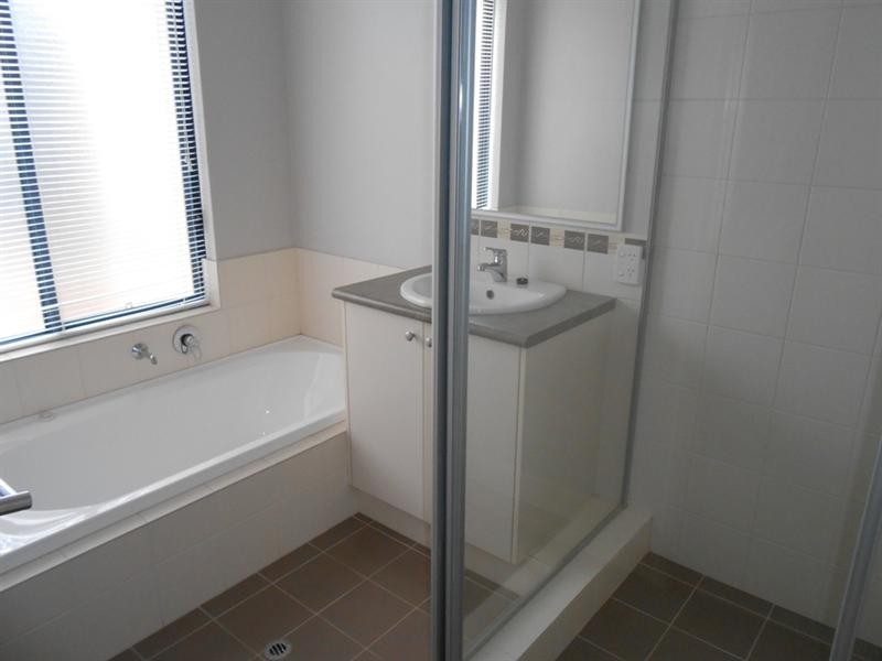 69 Marden Grange, Aveley WA 6069