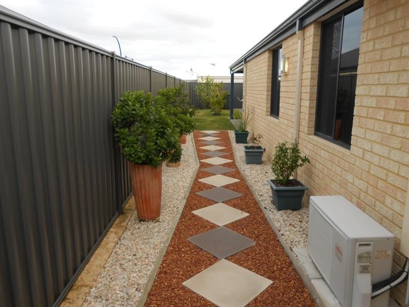 69 Marden Grange, Aveley WA 6069