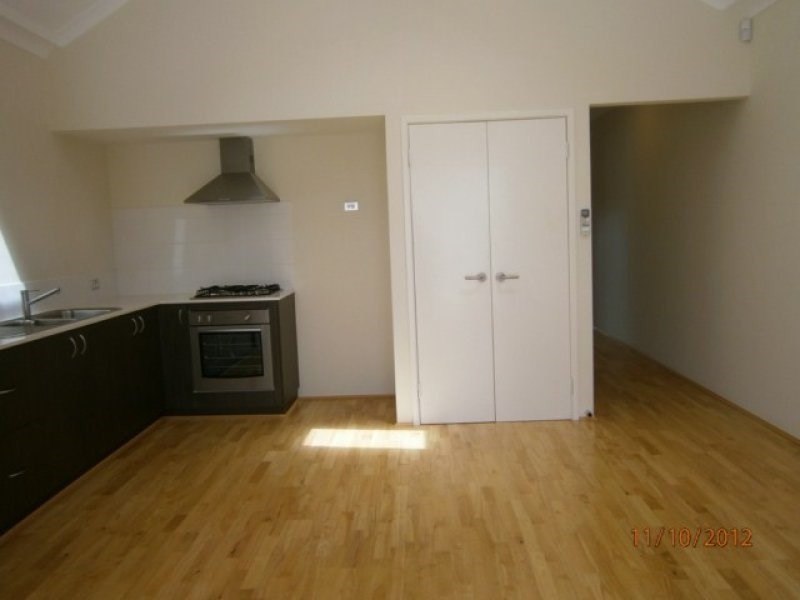 15 Liten Lane, Ellenbrook WA 6069