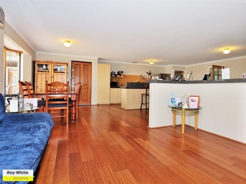 9 Thundelarra Avenue, Ellenbrook WA 6069