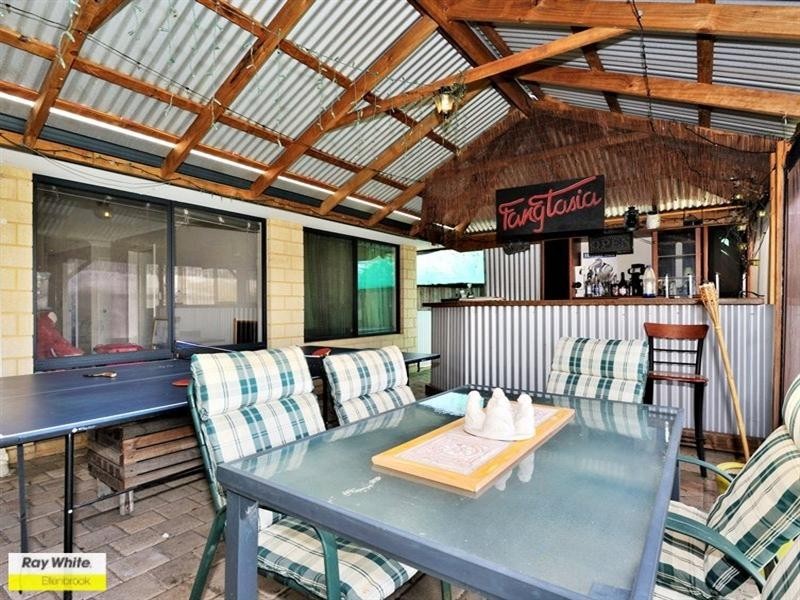 9 Thundelarra Avenue, Ellenbrook WA 6069