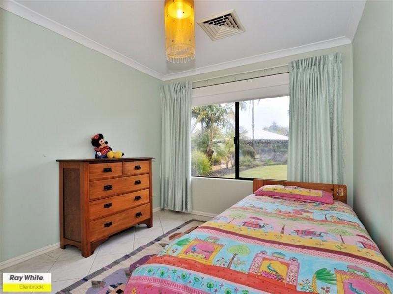 26 Losino Boulevard, Henley Brook WA 6055