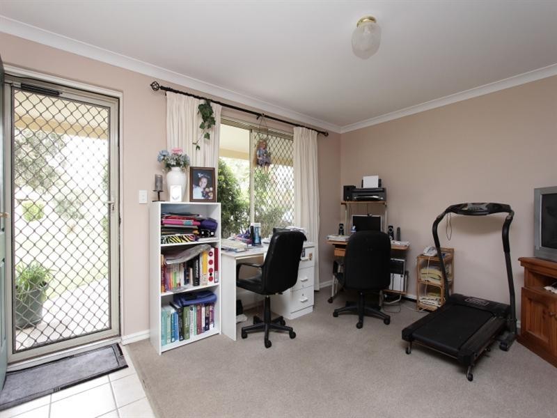 2 Grimsel Court, Coodanup WA 6210