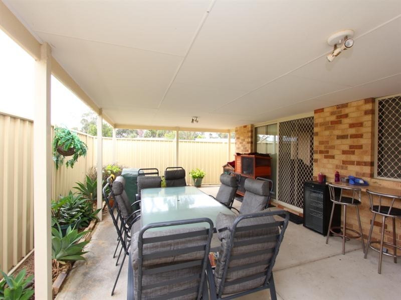 2 Grimsel Court, Coodanup WA 6210