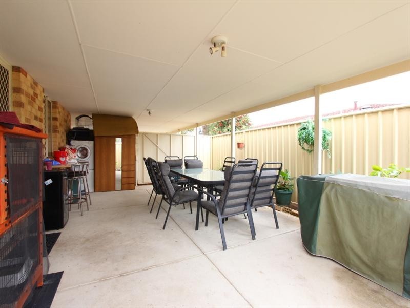 2 Grimsel Court, Coodanup WA 6210