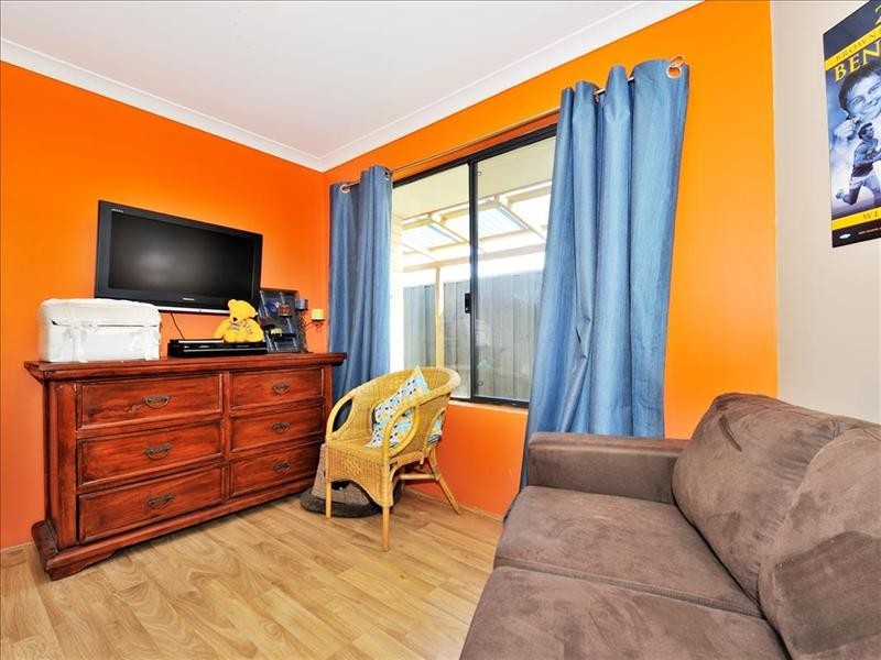 21 Riverina Drive, Ellenbrook WA 6069