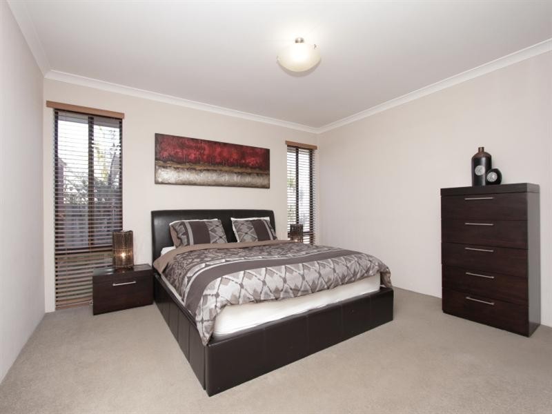 7 Elmore Pass, Ellenbrook WA 6069