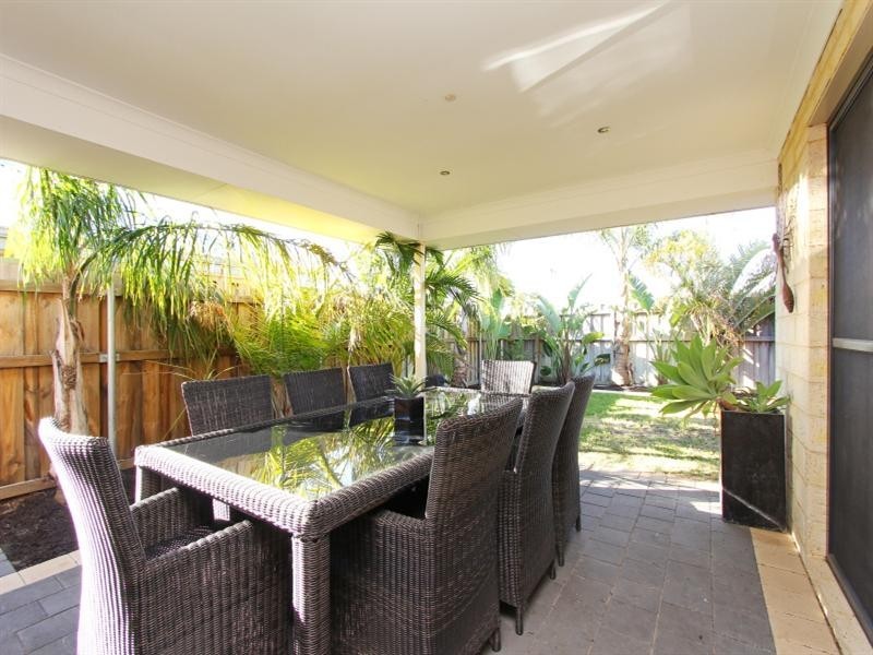 7 Elmore Pass, Ellenbrook WA 6069